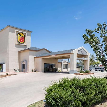 Super 8 By Wyndham Midland Motel Bagian luar foto